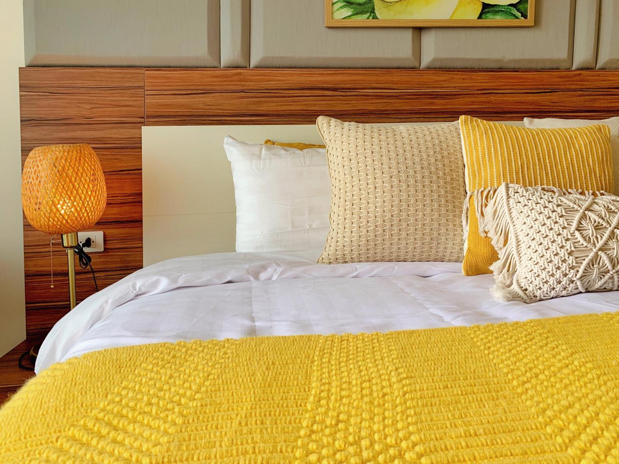The Astra Cozy Living Suite チエンマイ エクステリア 写真