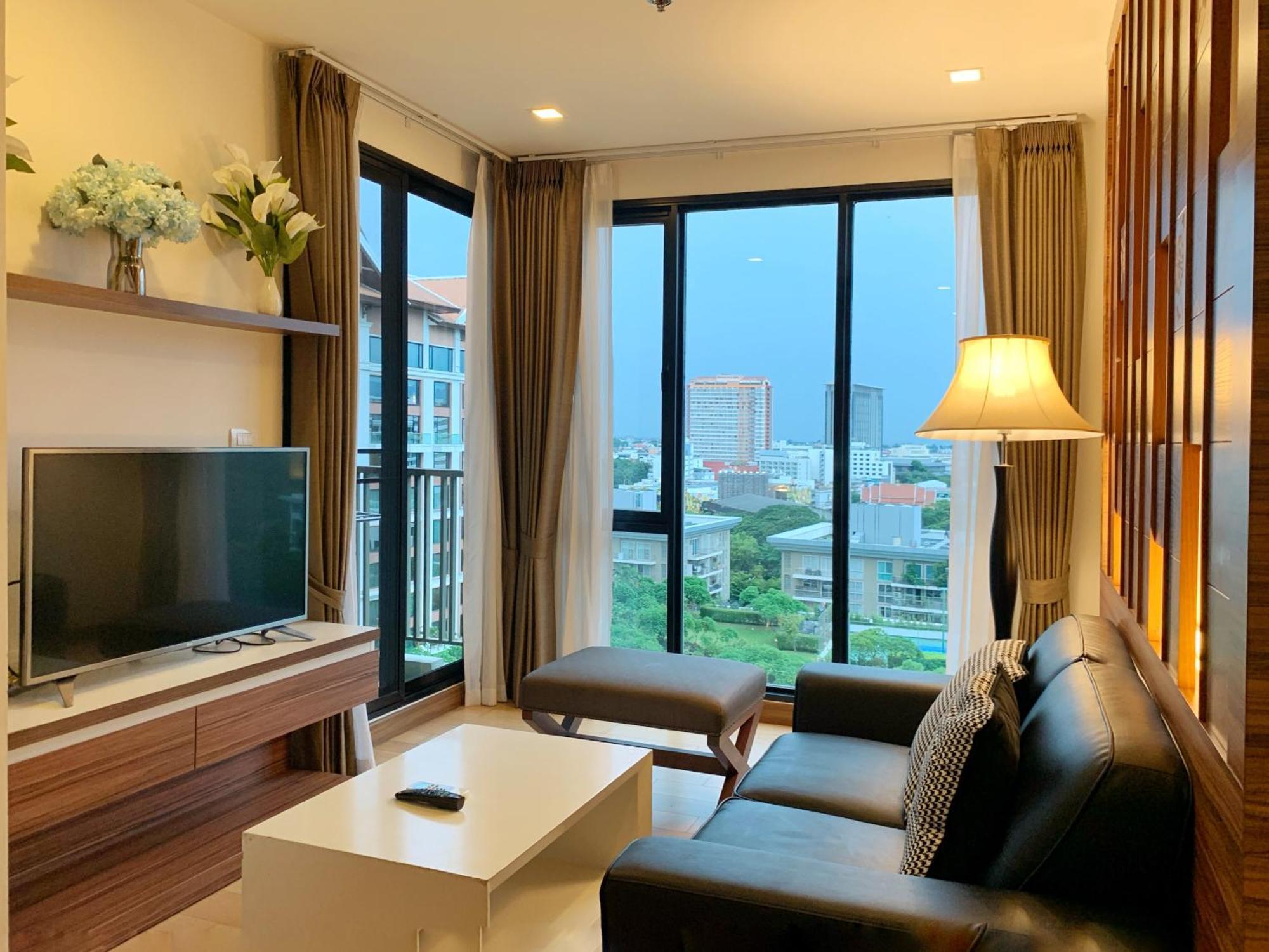 The Astra Cozy Living Suite チエンマイ エクステリア 写真