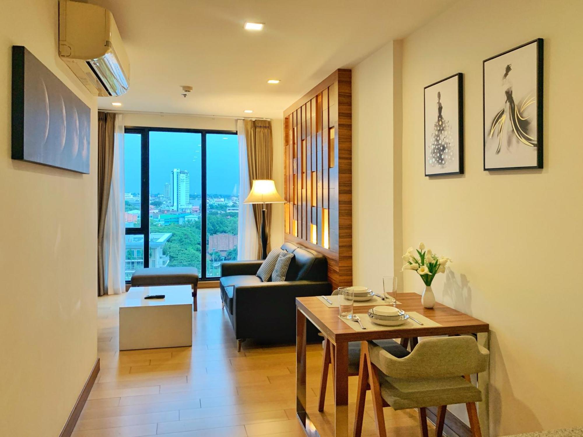 The Astra Cozy Living Suite チエンマイ エクステリア 写真