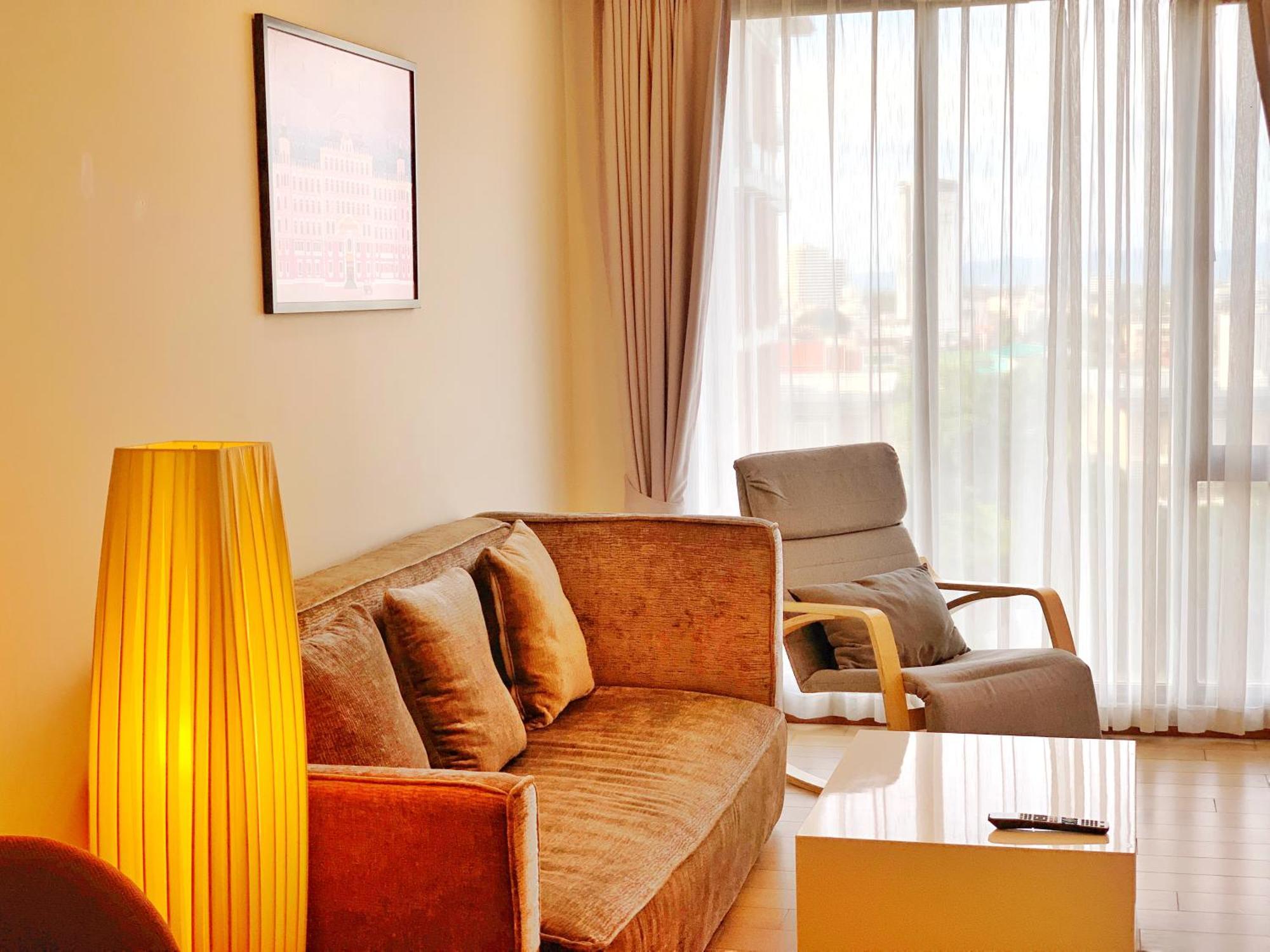 The Astra Cozy Living Suite チエンマイ エクステリア 写真